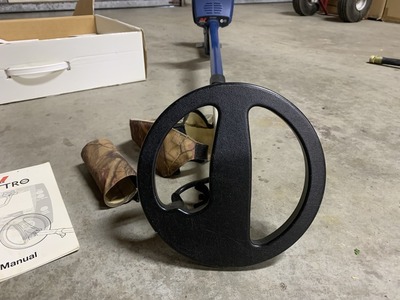 Minelab Quattro Metal Detector